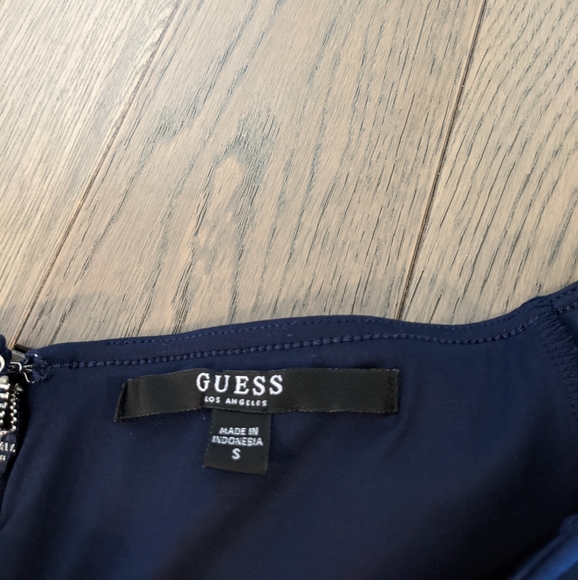 Guess Tori Off-The-Shoulder Ruffle Dress - Picture 6 of 8